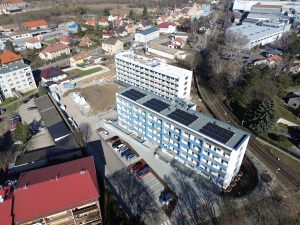 Březen na stavbě pohledem dronu - METAL TRADE COMAX, a.s.